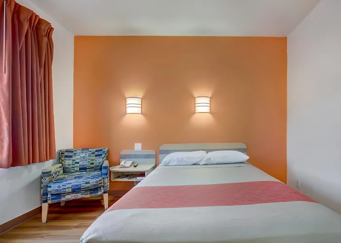 Motel 6-Roseburg, Or